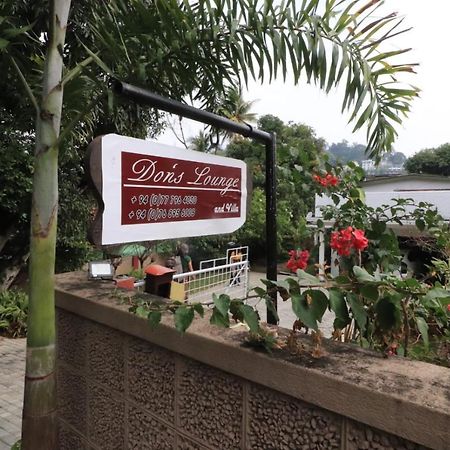 Don'S Lounge & Villa Kandy Exteriör bild
